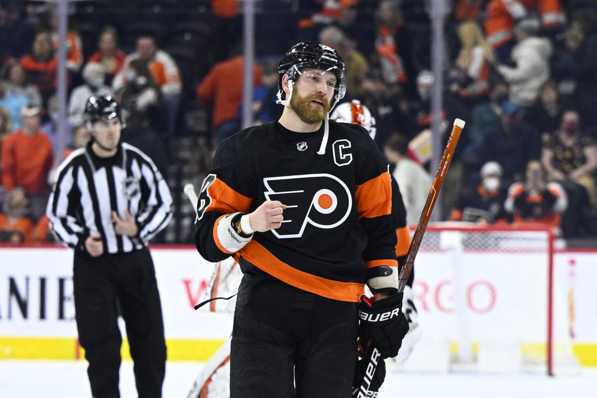 Latest on Claude Giroux: After emotional victory lap, Giroux headed to