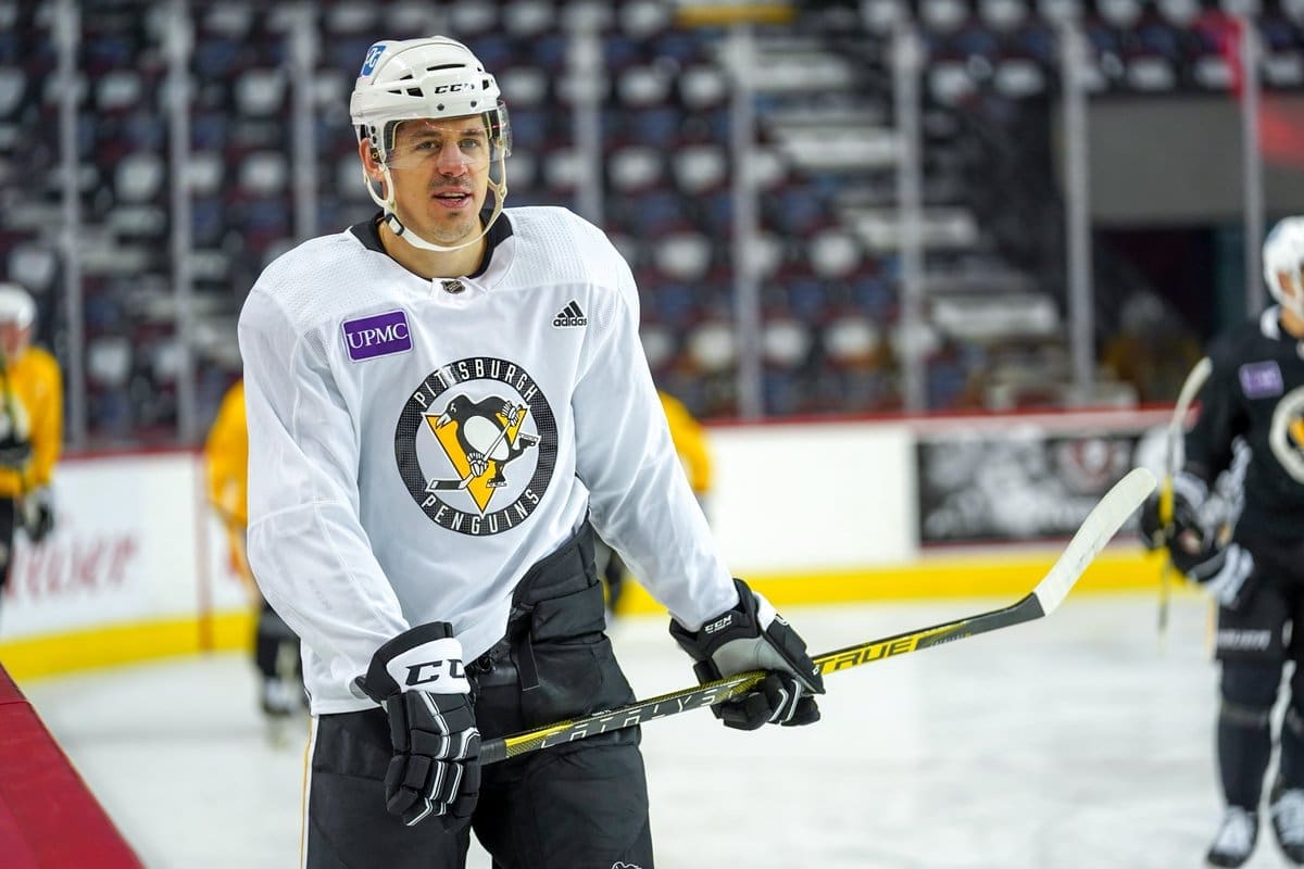 Can Sidney Crosby influence Evgeni Malkin to sign with the Penguins? - The  Athletic